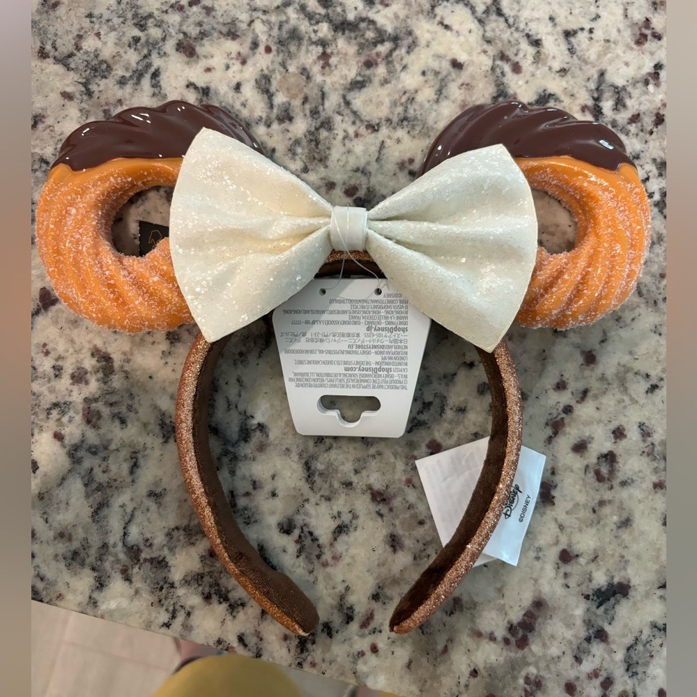 nwt Disney churro Mickey ears